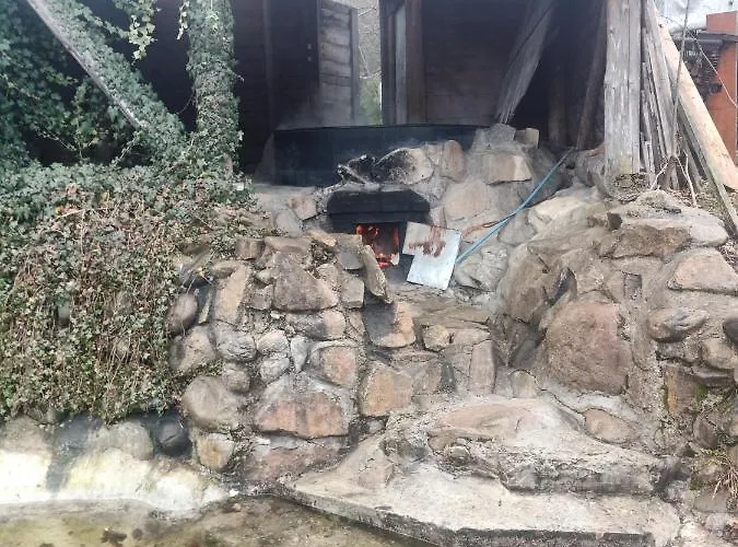 Parque de vacaciones Садиба Карпатський Рай