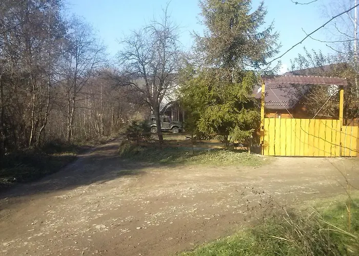 Parque de vacaciones Садиба Карпатський Рай *