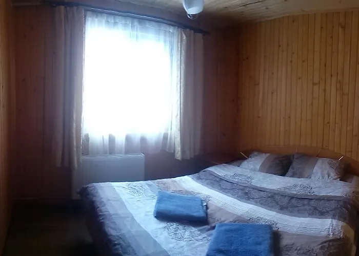 Parque de vacaciones Садиба Карпатський Рай *