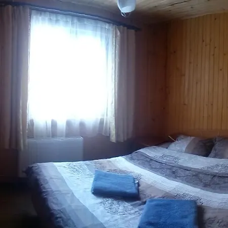 Holiday park Садиба Карпатський Рай *