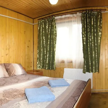Садиба Карпатський Рай * シェショリー