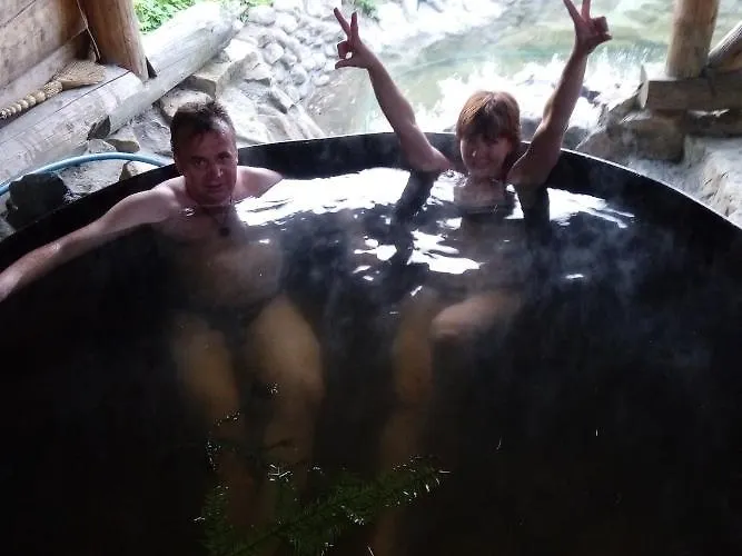 Holiday park Садиба Карпатський Рай *