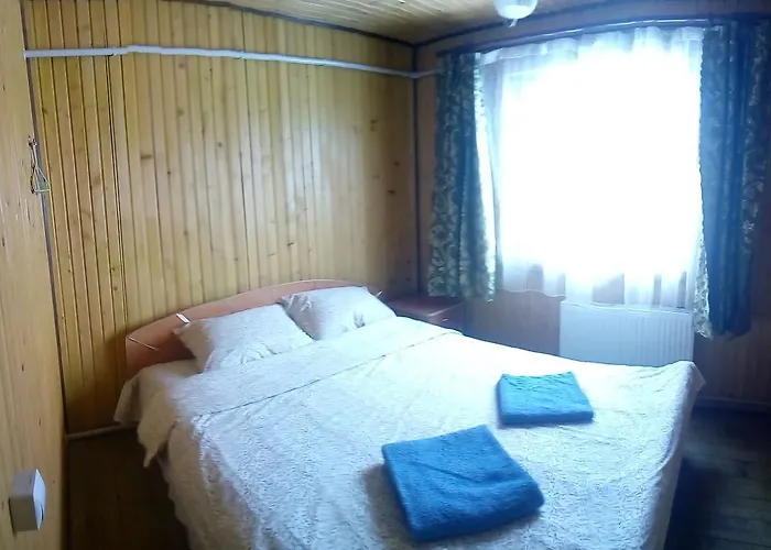 Holiday park Садиба Карпатський Рай *