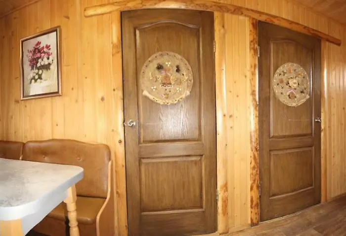 Садиба Карпатський Рай Holiday park